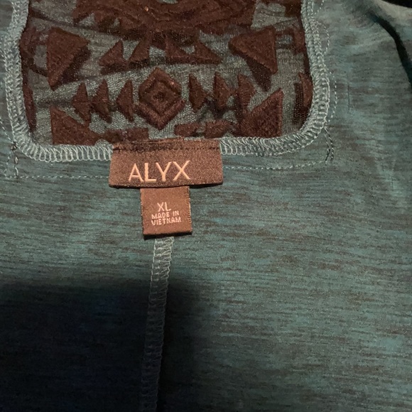 Turquoise tops - Picture 6 of 6